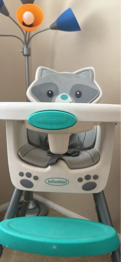 Raccoon theme highchair