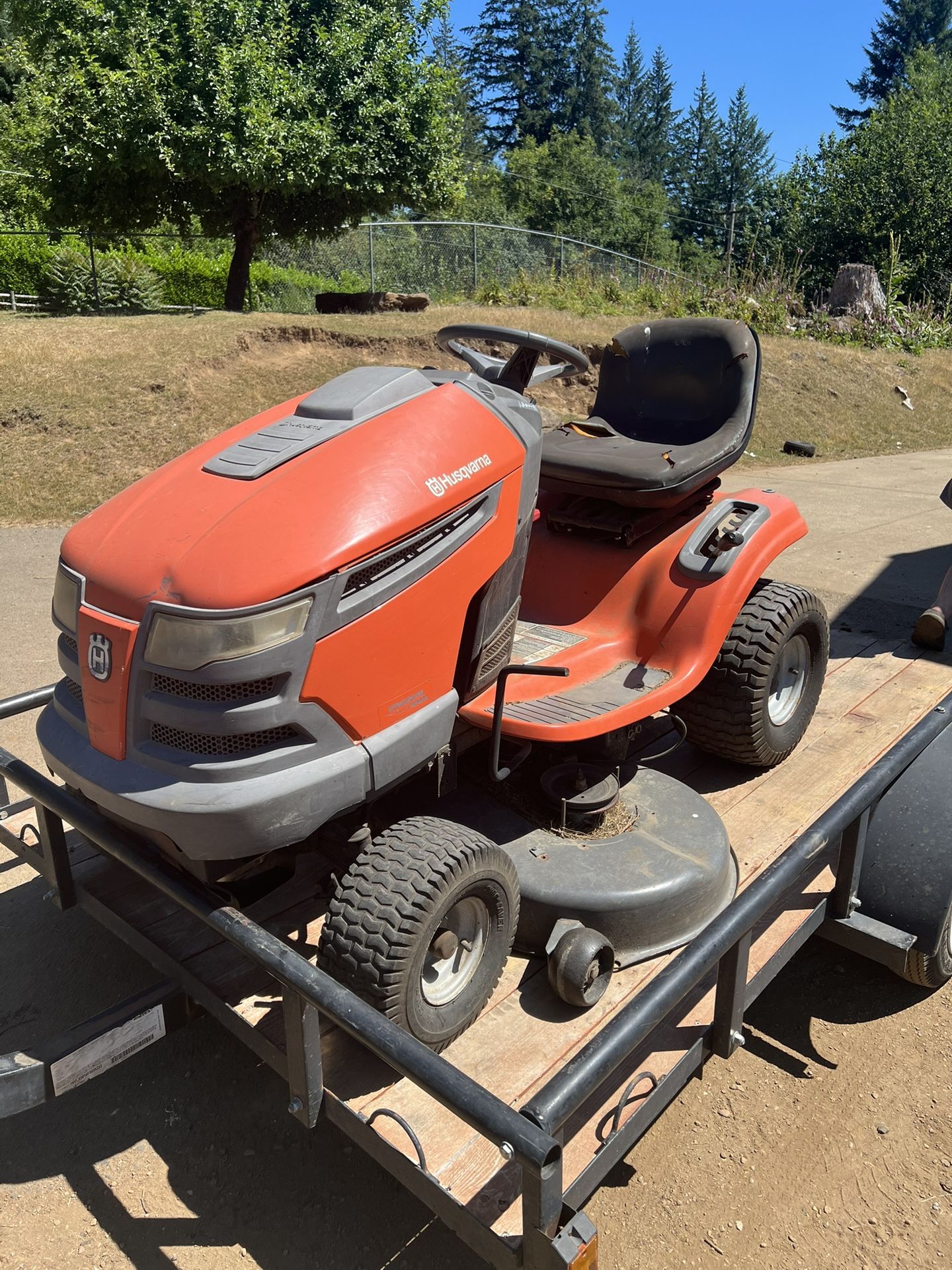 Husqvarna Riding Lawn Mower