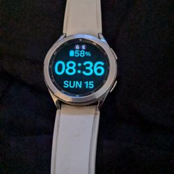 Galaxy Smartwatch 4 Classic 