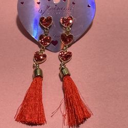 Trio Hearts Tassel Earrings 