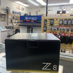 Nikon Z8