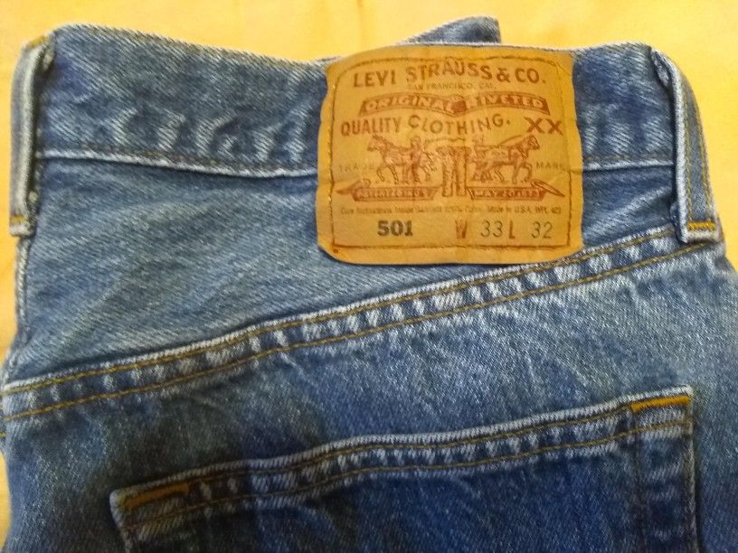 Vintage Made In USA Levi's 501 Jeans Mens 33x32