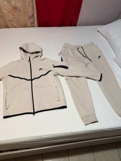 Beige Nike Tech