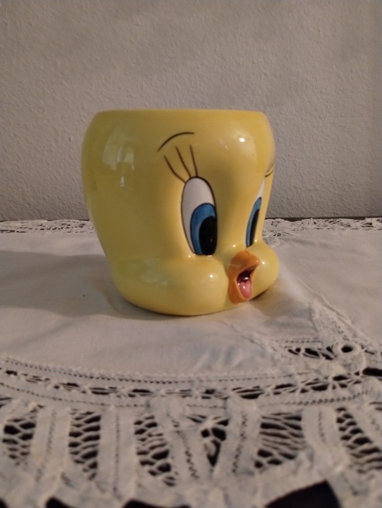 Mug. 3D Tweety bird Collectable Mug Ceramic Cup 1995