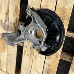 2015-2018 Audi A3 Rear LH Spindle Knuckle Oem Used 