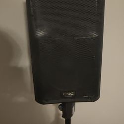 QSC K12 Speakers With Tote Bags Included