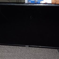32' Vizio Smart TV