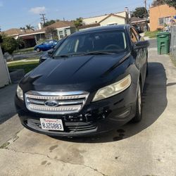 2011 Ford Taurus