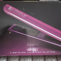 New Sealed Royal Ceramic Hair Straightener