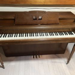 Wurletzer piano