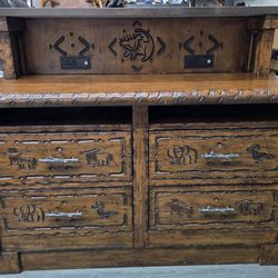 Disney World Animal Kingdom Resort Lodge Lion King Dresser
