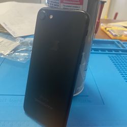 iPhone 7 Unlocked 