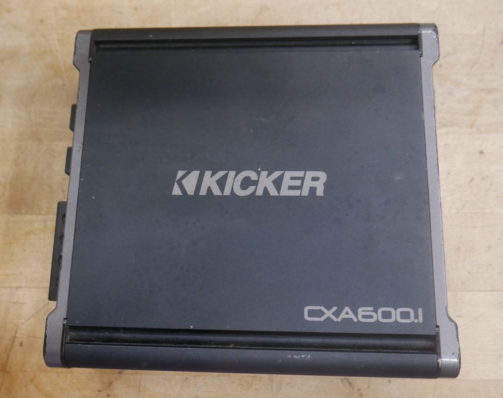KICKER CAR AMPLIFIER CX600.1 PRE OWNED 886907-1