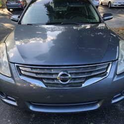 Nissan Altima 