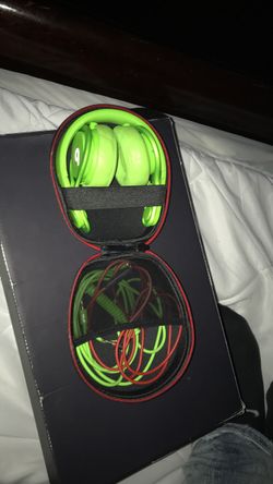 Beats brand new