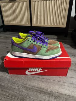 Nike Dunk Veneer Size 9.5