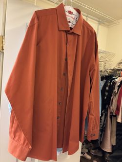 X-Large Button Down Shirt In Excellent Condition 