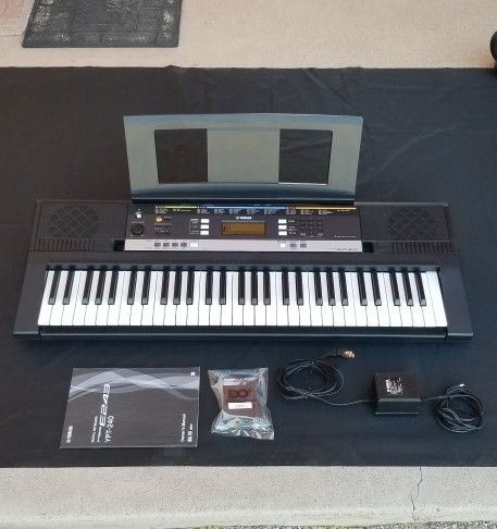 Yamaha PSR-E243 61-Key Portable Digital Keyboard + OEM MANUAL + 2 POWER ADAPTERS