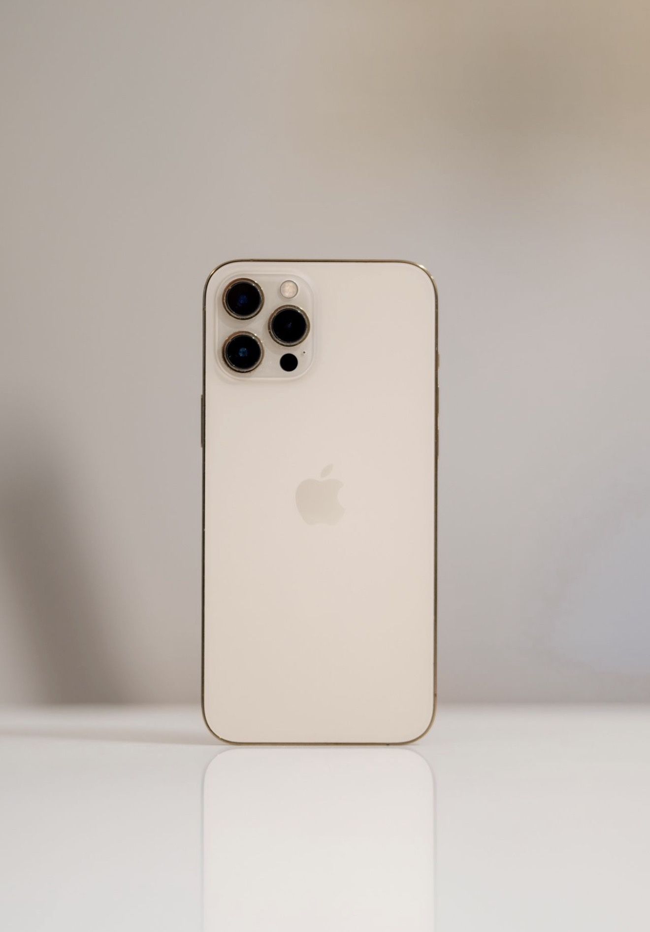 12 Pro Max 128GB UNLOCKED