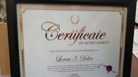 Box of Certificate of achievement Frames