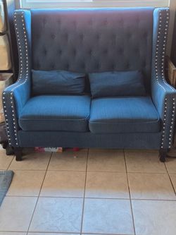 "Blue"Love seat