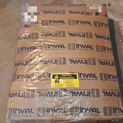 WHITE KITCHEN CABINETS 