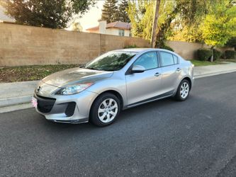2013 MAZDA MAZDA3