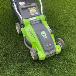 Green works Corded Lawn Mower 