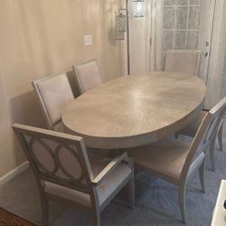 Martha Stewart Mayc’s Dinning Set