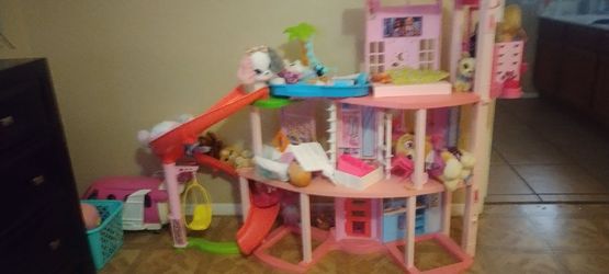 Barbie Dream House