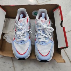 Nike Airmax Unsex Mens Size 9 Female Size 10.5