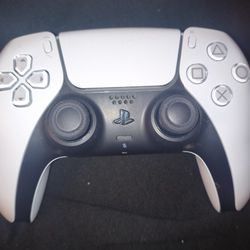 PS5 controller
