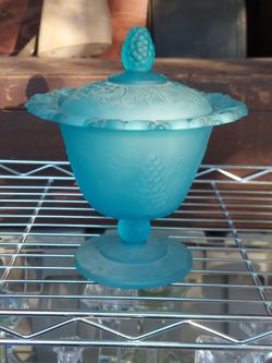 Vintage Indiana glass frosted blue candy dish