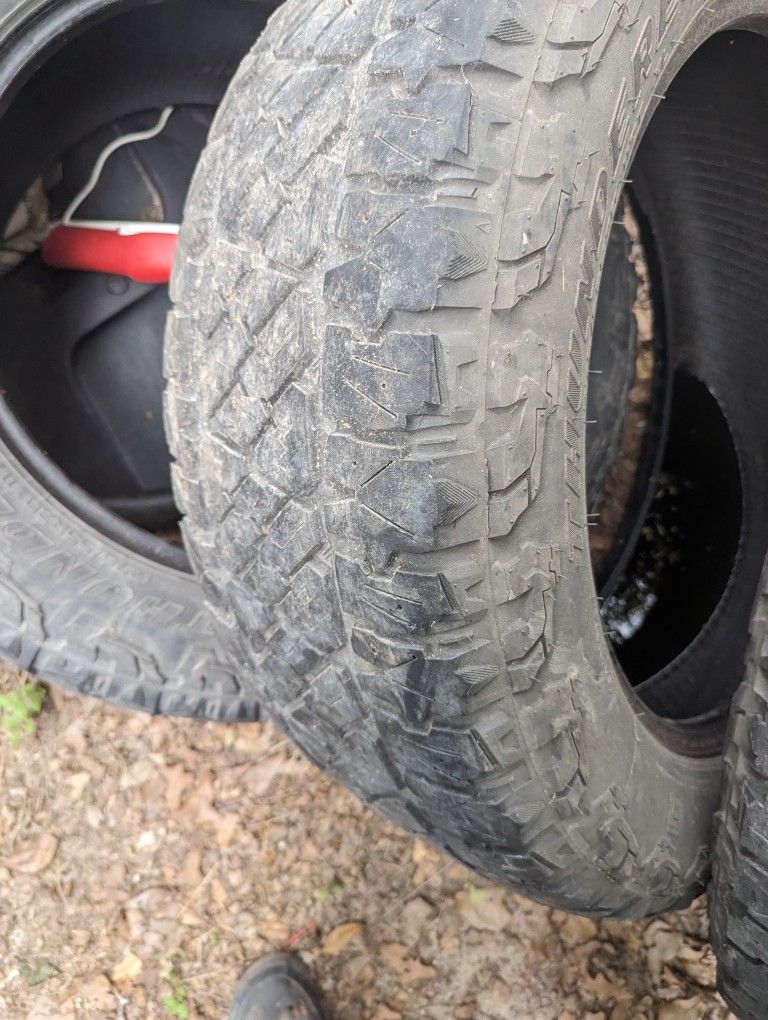 275/75/20 Used Tires