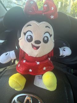 Disney Plush Mystery Box - Wishables Mickey And Friends