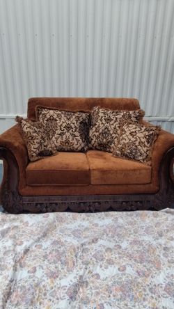 Love seat