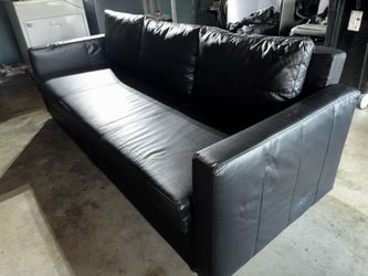 Pull out couch