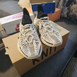 YZY 350V2 CMPCT