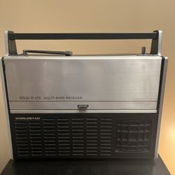 Vintage WorldStar AC/DC Radio MG-5000 Solid State Multi-Band Receiver 