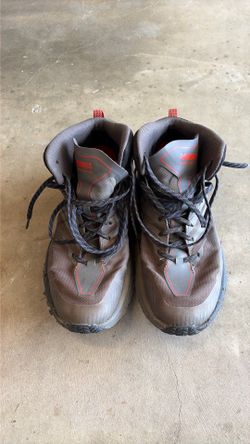 Hoku One Speedgoat Mid 2 GTX size 11 Trail runners speed goat hiking shoes