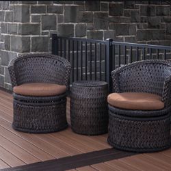 Outdoor 3 Piece Patio Set in Brown