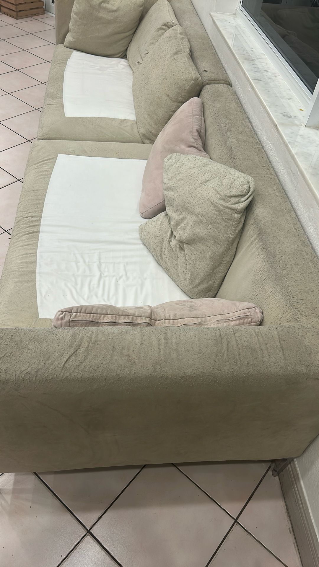 Free Couch -