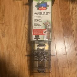 New Wild bird feeder