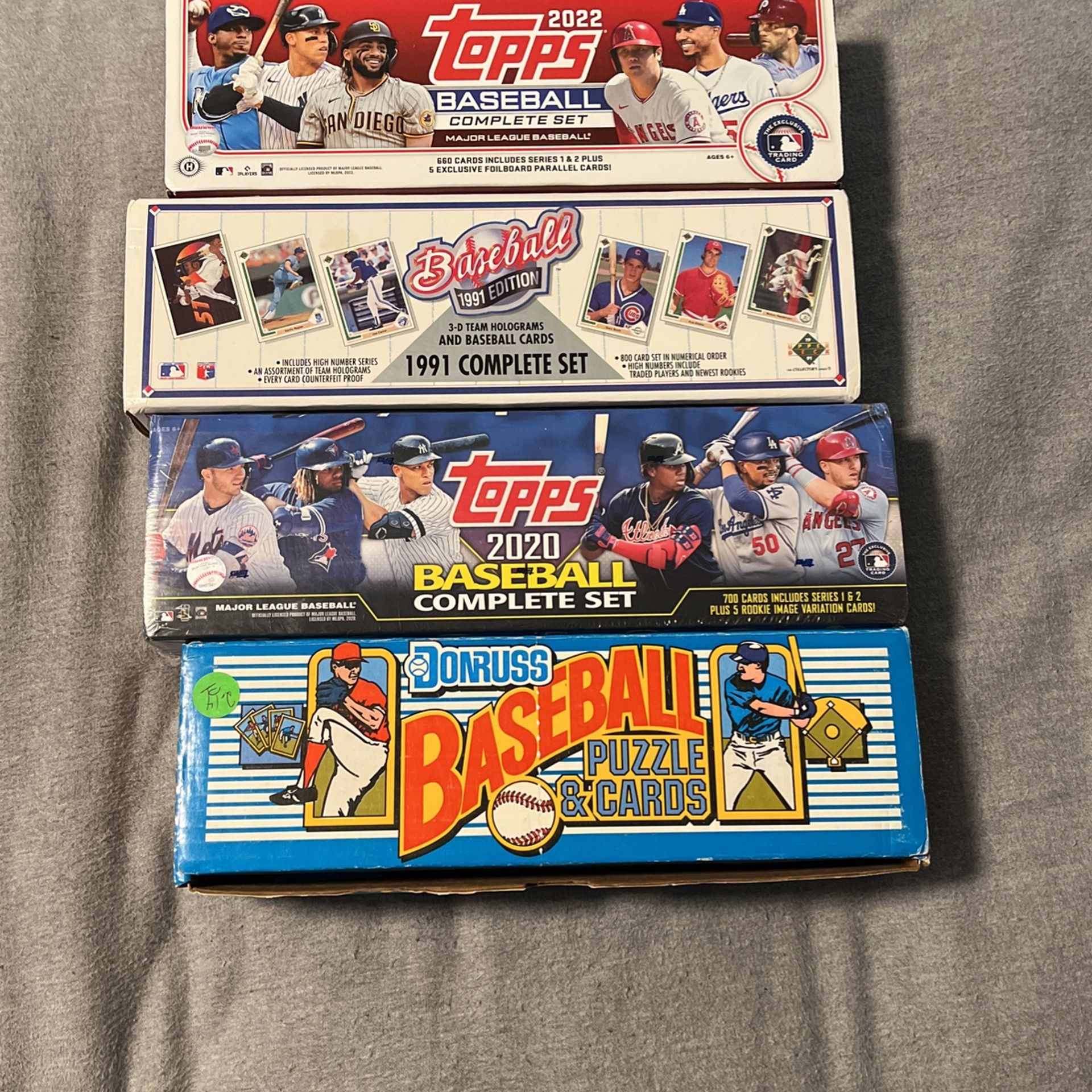 baseball card complete sets for Sale in Maple Valley, WA - OfferUp