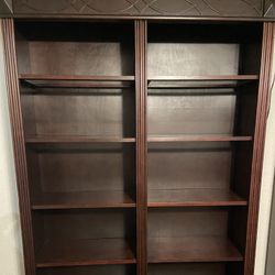 💥 Must-Go Bookshelf! Solid Wood, Great Shape!”