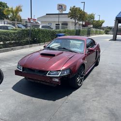 2004 Ford Mustang