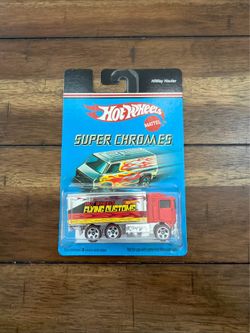 Hot Wheels Super Chromes HiWay Hauler Red