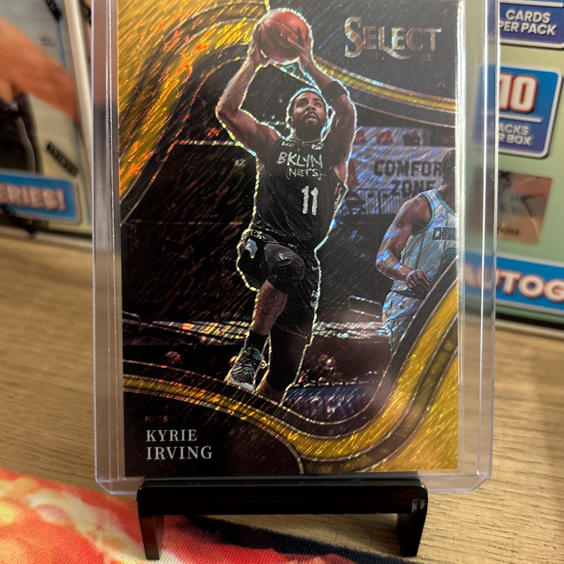 Kyrie Irving Gold Shimmer 1/10 Sports Card