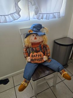 Brand New With Tag Jumbo 56" Tall Happy Harvest Scarecrow Sitter