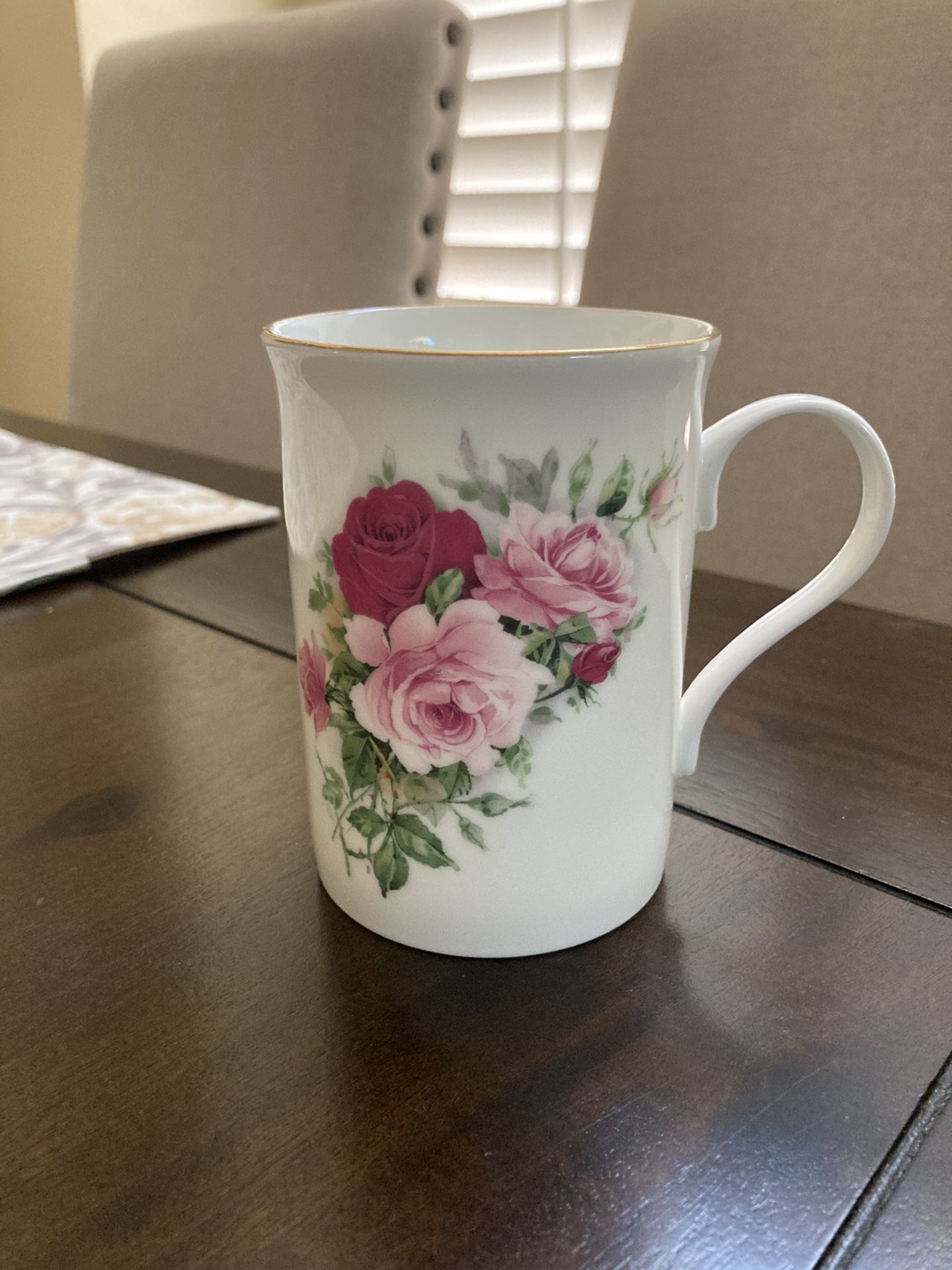 Fine Bone China Cup
